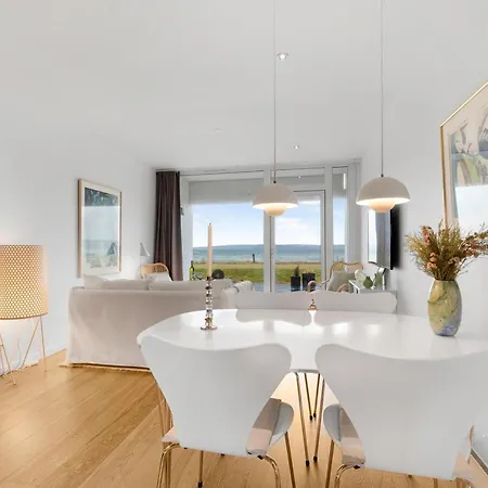 Well-appointed With Panoramic Views Of Vig Holiday home Ebeltoft